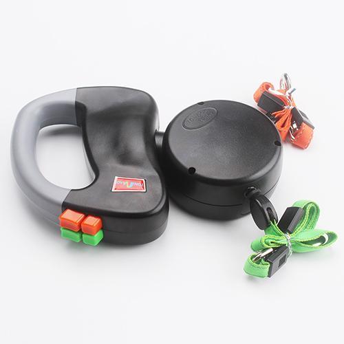 Retractable Dog Leash – Effortless Control & Freedom for Your Pet!