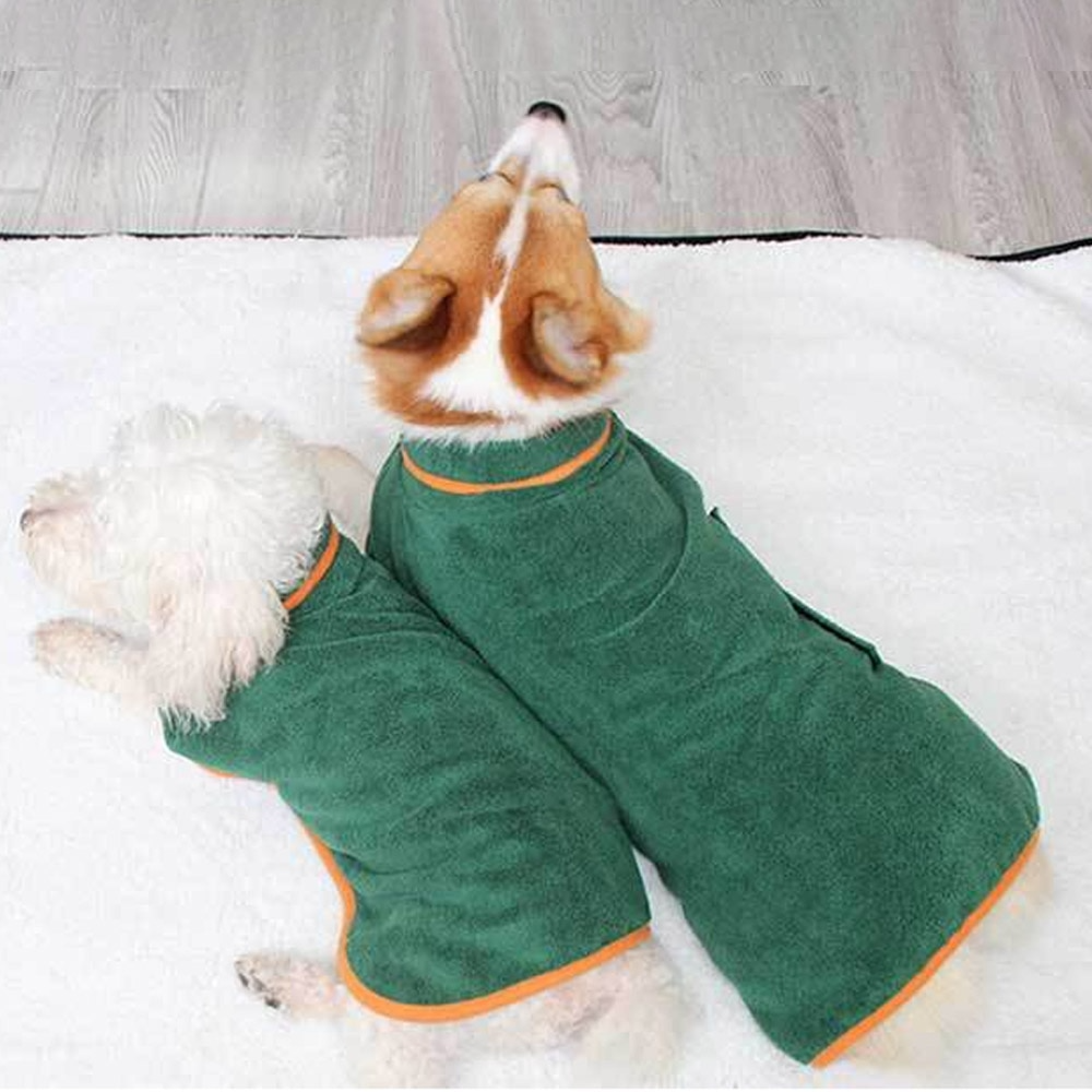 Quick-Dry Pet Bathrobe – Keep Your Pet Warm, Dry, and Comfortable