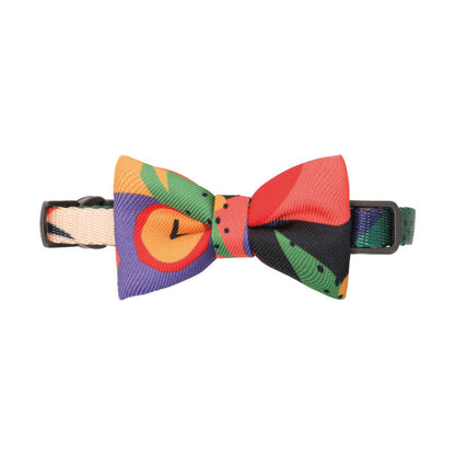 Gentleman style Tie coller